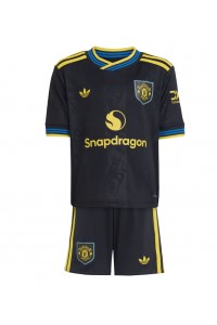 Fotbalové Dres Manchester United Dětské Třetí Oblečení 2025-26 Krátký Rukáv (+ trenýrky)